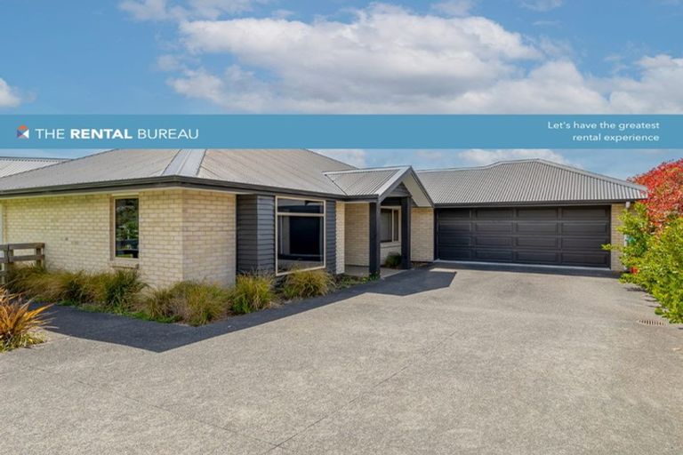 Photo of property in 4 Norglen Lane, Riverhead, 0820