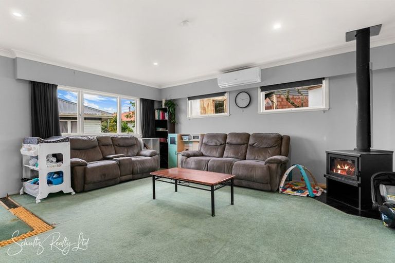 Photo of property in 5 Griffin Road, Maungaturoto, 0520