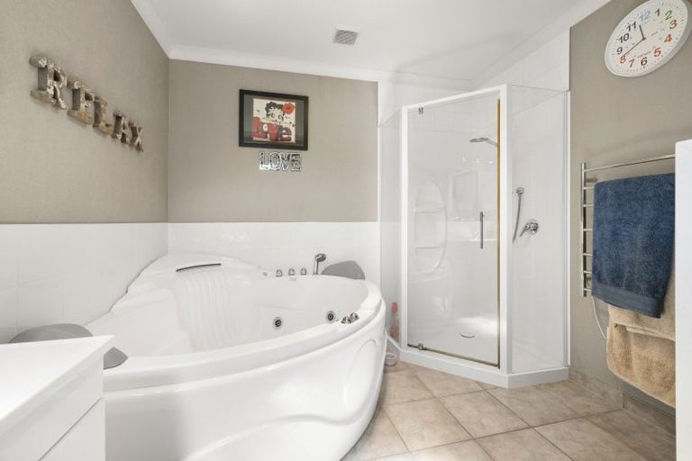 Photo of property in 15 Awanui Avenue, Kihikihi, Te Awamutu, 3875