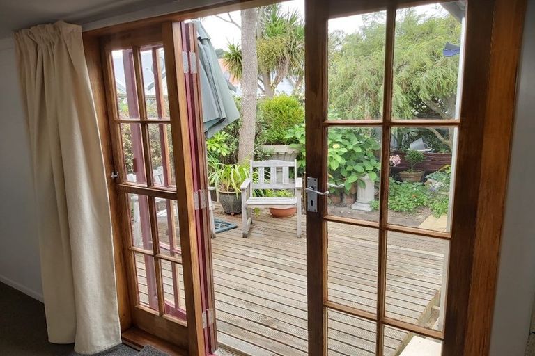 Photo of property in 93 Constable Street, Newtown, Wellington, 6021