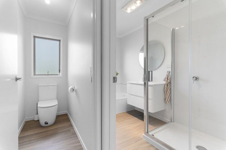 Photo of property in 489a Barrett Road, Omata, New Plymouth, 4374