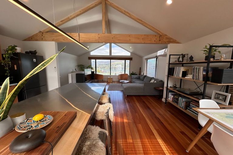 Photo of property in 17b Cornwall Road, Lyttelton, 8082