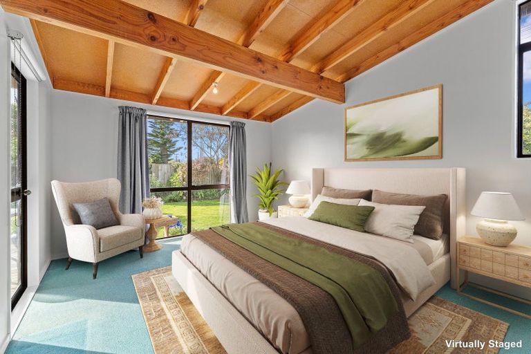 Photo of property in 17 Te Rauparaha Street, Otaki, 5512