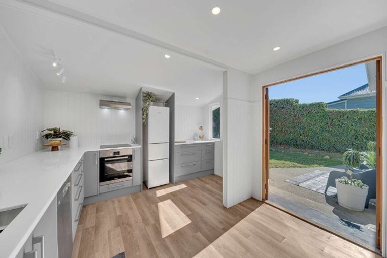 Photo of property in 16 Greta Street, South Hill, Oamaru, 9400