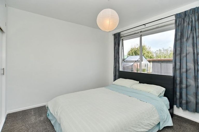 Photo of property in 90 Springs Road, Hornby, Christchurch, 8042