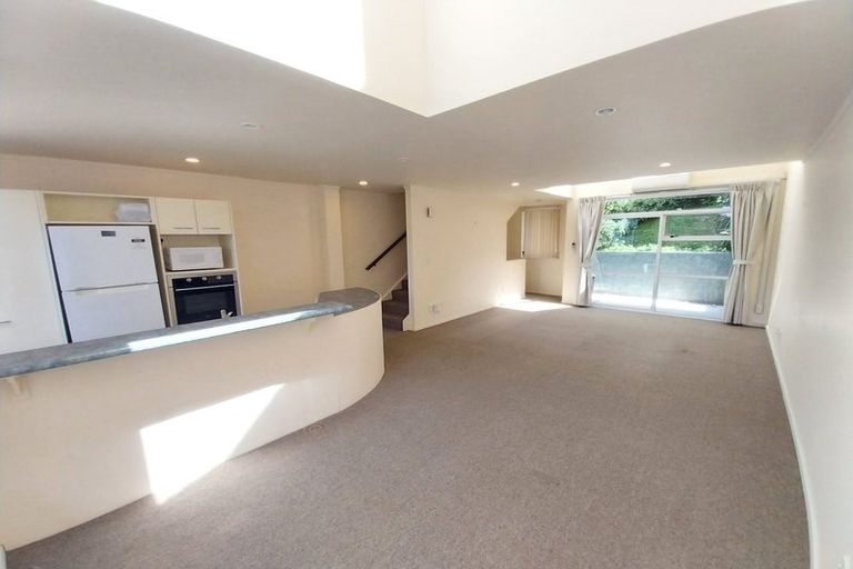 Photo of property in Fernhill Flats, 324u7 The Terrace, Te Aro, Wellington, 6011