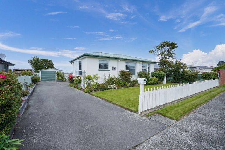 Photo of property in 121 Derwent Crescent, Glengarry, Invercargill, 9810