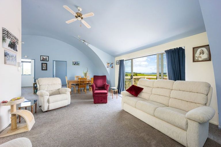 Photo of property in 109 Wharf Road, Port Albert, Wellsford, 0973