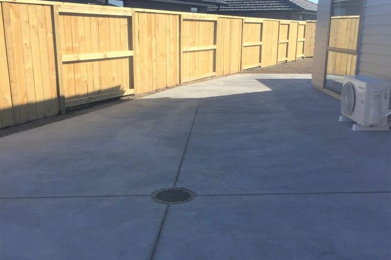 Photo of property in 193 Te Okuroa Drive, Papamoa, 3118