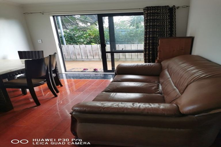 Photo of property in 21b Glen Norman Avenue, Henderson, Auckland, 0610
