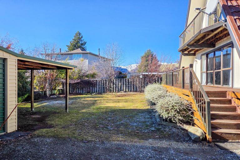 Photo of property in 29 Murray Place, Lake Tekapo, 7999