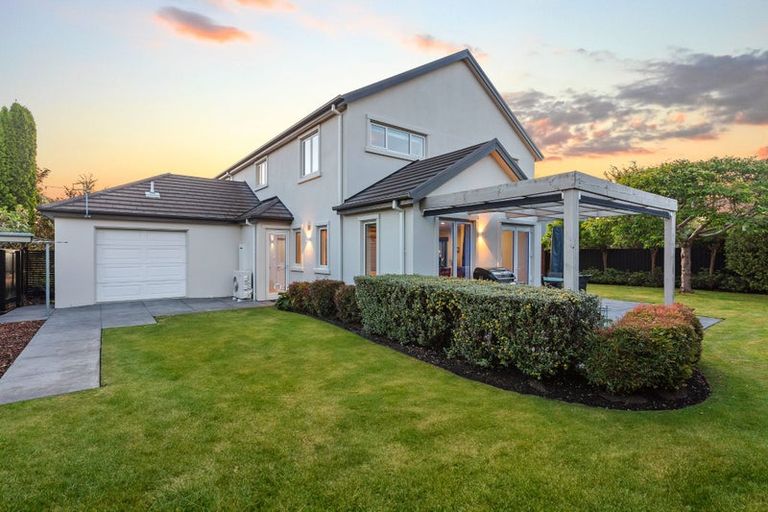 Photo of property in 6 June Gardens, Northwood, Christchurch, 8051