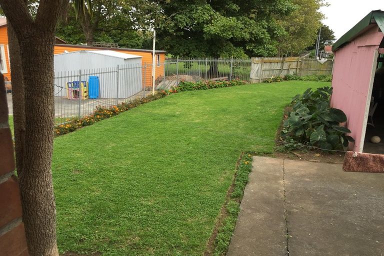 Photo of property in 20 Mervan Street, Mangere East, Auckland, 2024