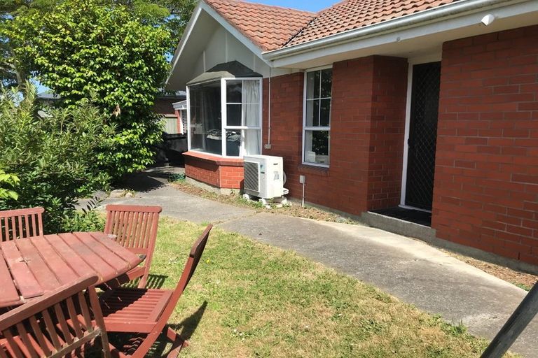 Photo of property in 76 Cornwall Street, St Albans, Christchurch, 8014