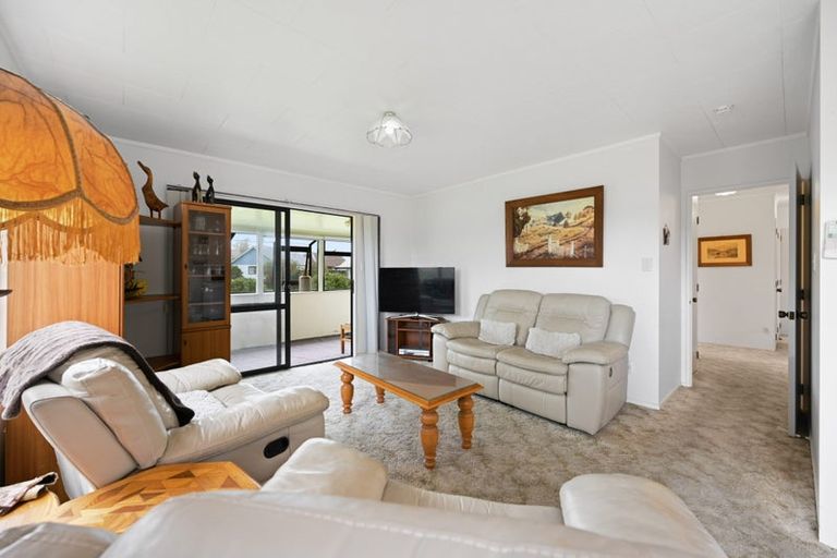 Photo of property in 11 Pukeko Place, Te Kowhai, Hamilton, 3288