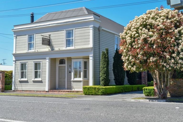 Photo of property in 21 Main Street, Greytown, 5712