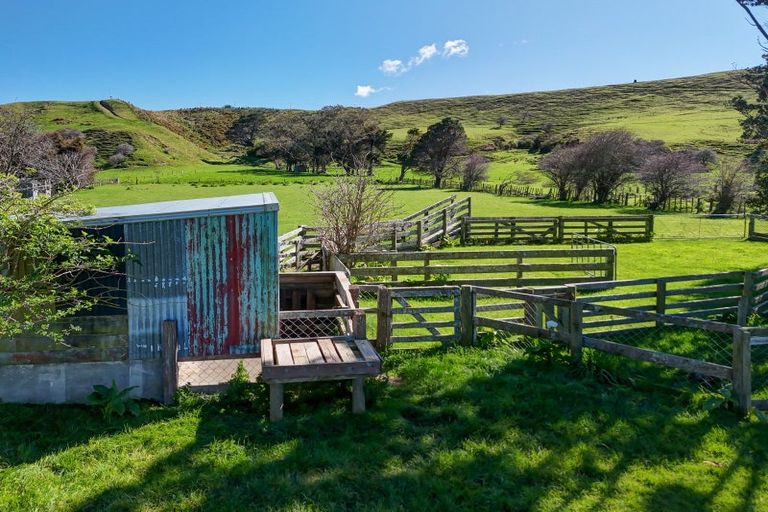 Photo of property in 3 Murray Street, Waitotara, Wanganui, 4588