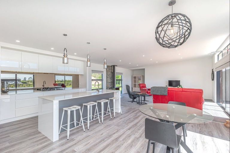 Photo of property in 26 Oriwa Lane, Levin, 5571