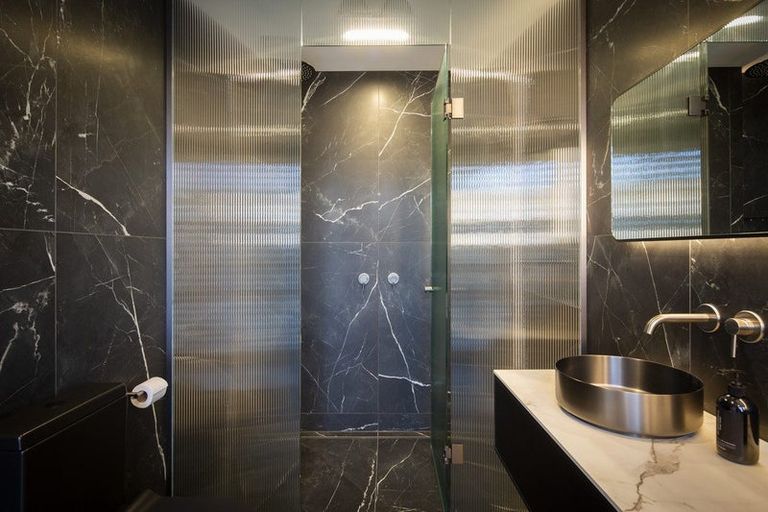 Photo of property in 6 Kahiwi Drive, Lower Shotover, 9304