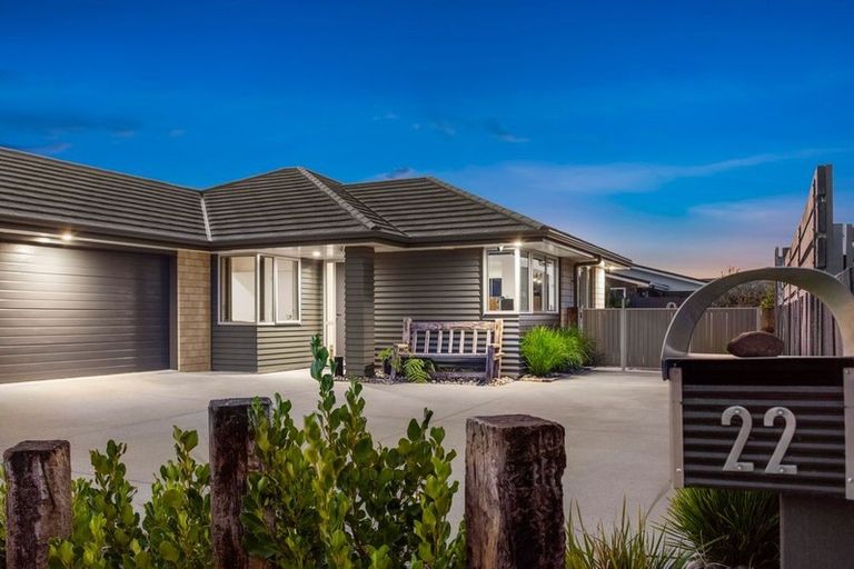 Photo of property in 22 Rainey Crescent, Papamoa Beach, Papamoa, 3118