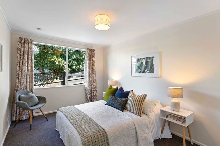 Photo of property in 33b Menin Road, Raumati South, Paraparaumu, 5032