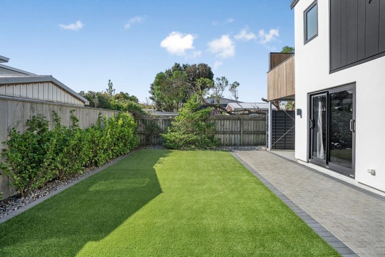 Photo of property in 1a Richmond Street, Petone, Lower Hutt, 5012
