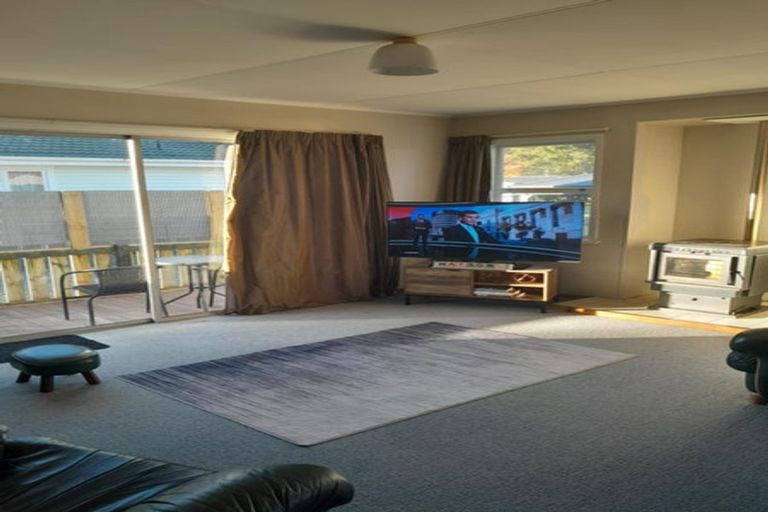 Photo of property in 121 Fairfax Street, Murchison, 7007