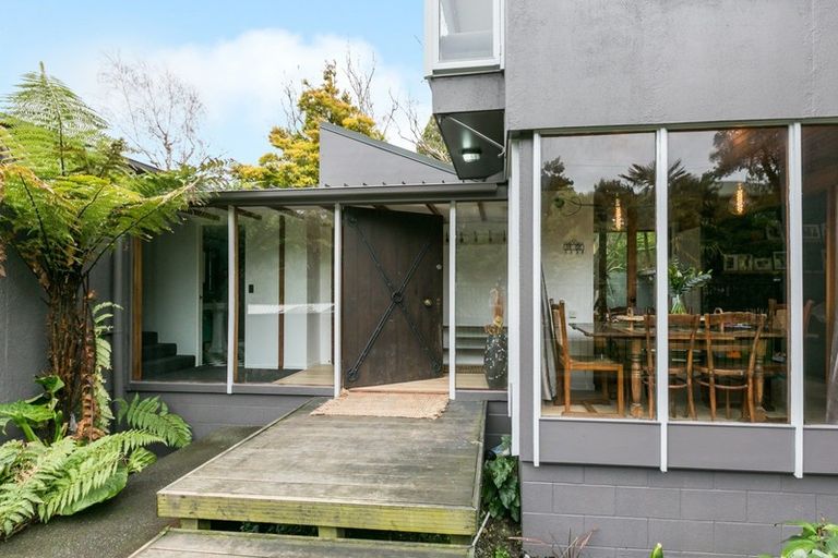 Photo of property in 55c Palmerston Road, Havelock North, 4130