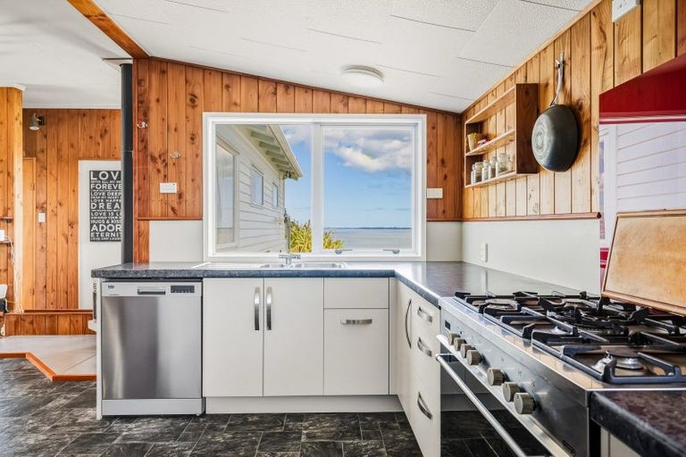 Photo of property in 129 Church Street, Onerahi, Whangarei, 0110