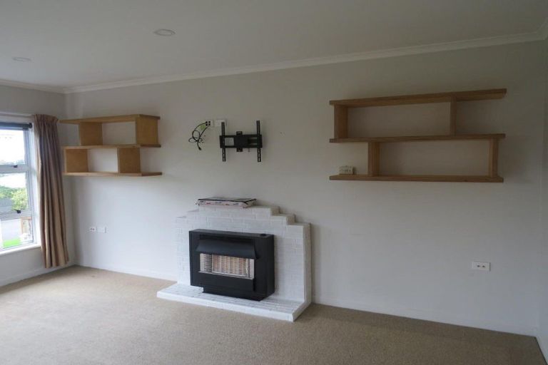 Photo of property in 24 Cowling Road, Hurdon, New Plymouth, 4310