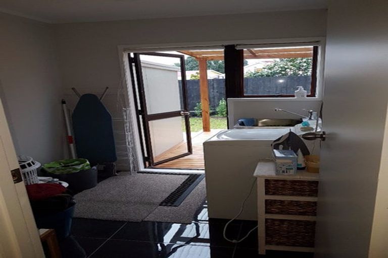 Photo of property in 10/19a Gray Avenue, Mangere East, Auckland, 2024