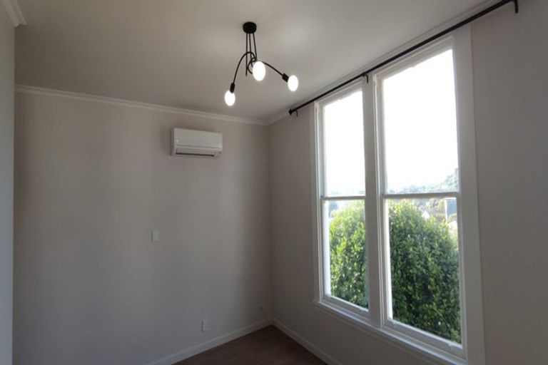 Photo of property in 1/124 Constable Street, Newtown, Wellington, 6021