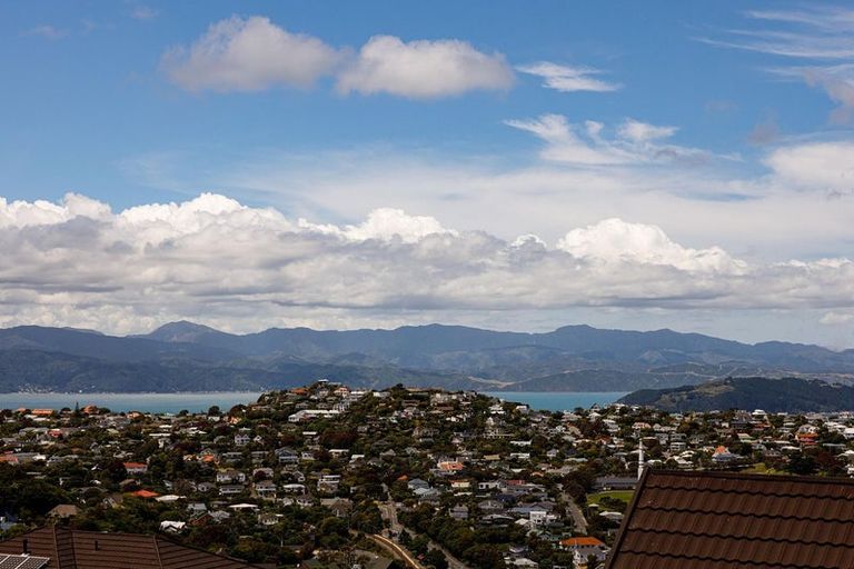 Photo of property in 30 Satara Crescent, Khandallah, Wellington, 6035