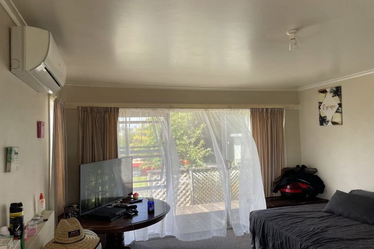 Photo of property in 56 Tawa Crescent, Manurewa, Auckland, 2102