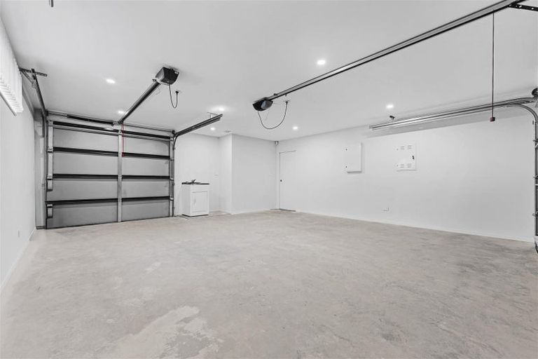 Photo of property in 104 Mataikokako Loop, Kawakawa Bay, 2585