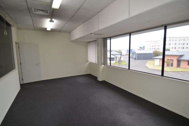 Photo of property in 1d Daytona Road, Henderson, Auckland, 0610
