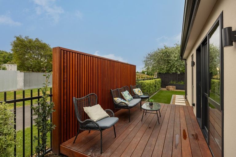 Photo of property in 16 Coupling Close, Prebbleton, 7604