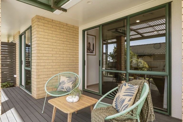 Photo of property in 5 Mahonia Place, Pyes Pa, Tauranga, 3112