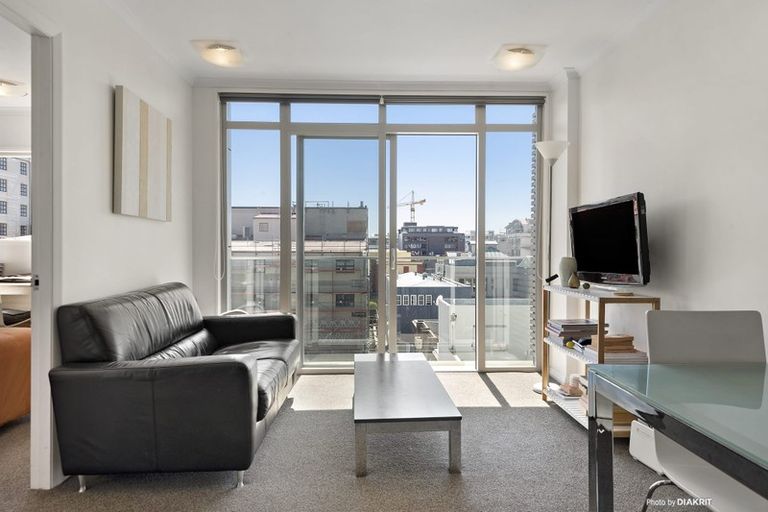 Photo of property in Monvie Apartments, 501/15 Holland Street, Te Aro, Wellington, 6011