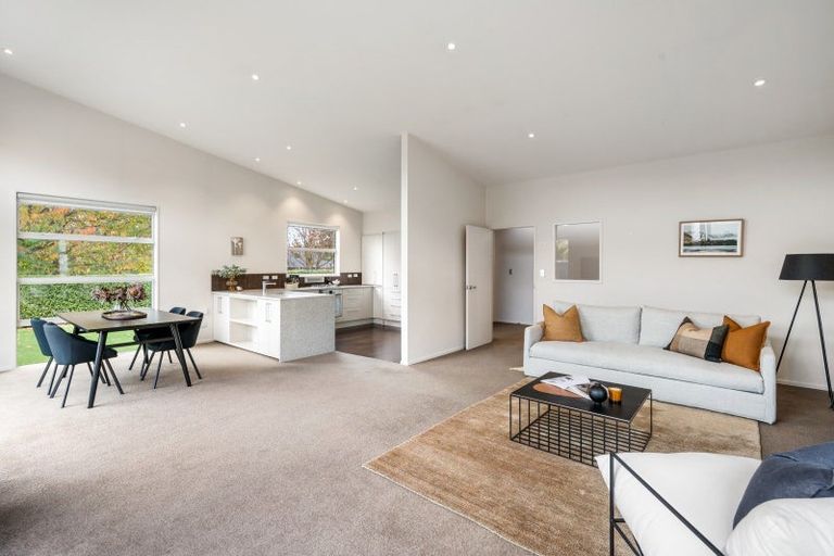 Photo of property in 10 Kelliher Drive, Wanaka, 9305