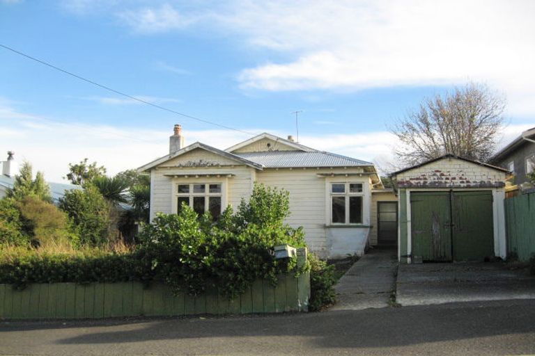 Photo of property in 27 Oakland Street, Andersons Bay, Dunedin, 9013
