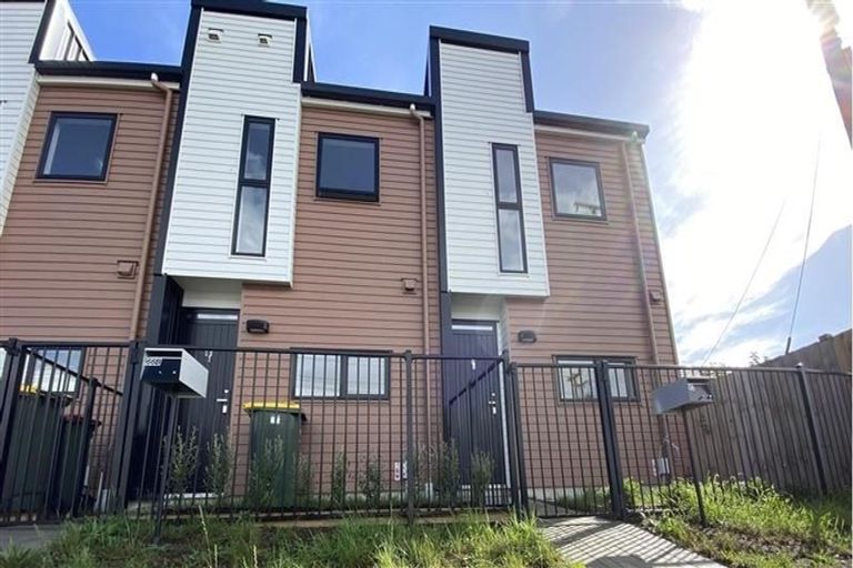 Photo of property in 66c Delta Avenue, New Lynn, Auckland, 0600