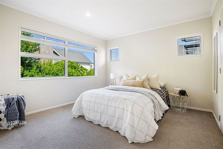Photo of property in 17 Station Street, Hobsonville, Auckland, 0616