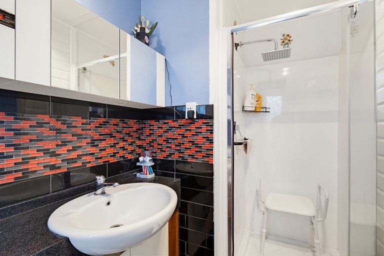 Photo of property in 103 Benmore Avenue, Cloverlea, Palmerston North, 4412