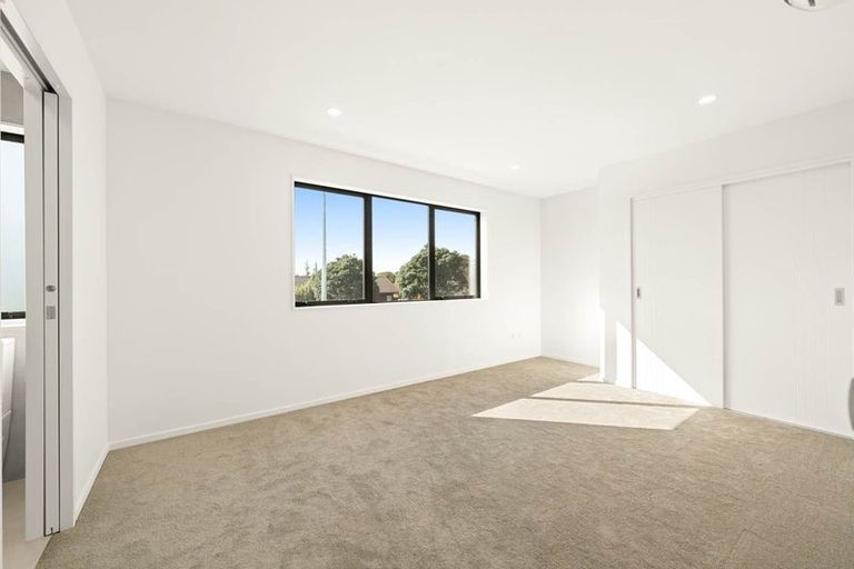 Photo of property in 46a Burswood Drive, Burswood, Auckland, 2013