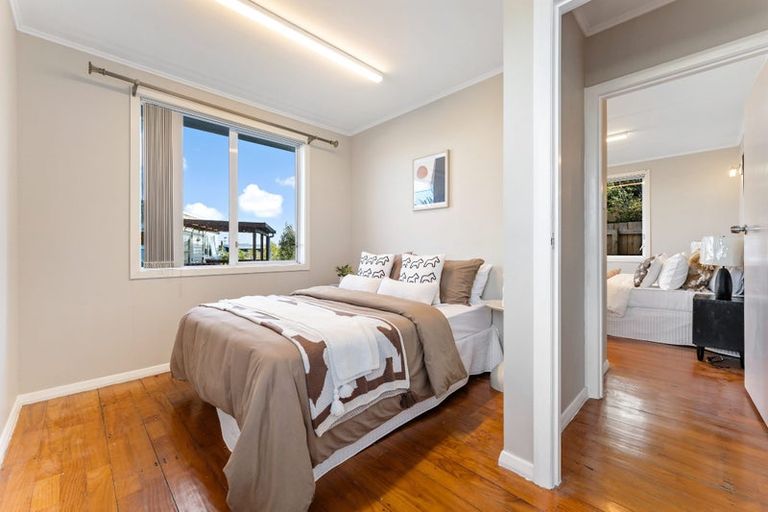 Photo of property in 168a Carlisle Road, Northcross, Auckland, 0632