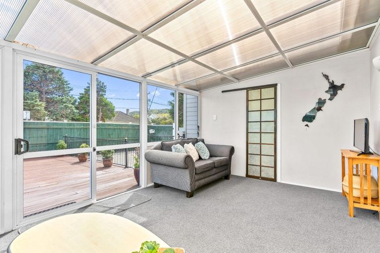 Photo of property in 186 Naenae Road, Naenae, Lower Hutt, 5011