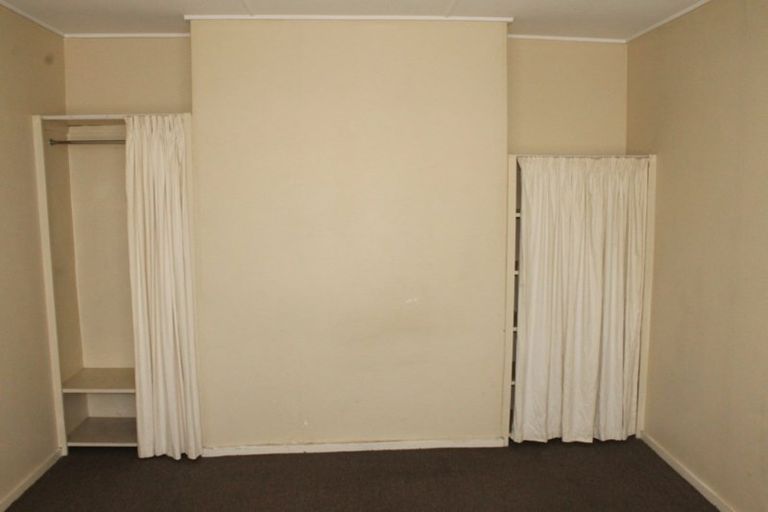 Photo of property in 82- 84 Queen Street, Westport, 7825