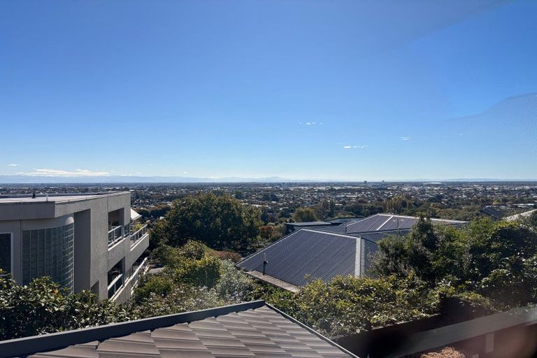 Photo of property in 2/4 Sulby Road, Cashmere, Christchurch, 8022