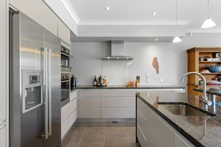 Photo of property in 205 Robinsons Road, Prebbleton, 7674